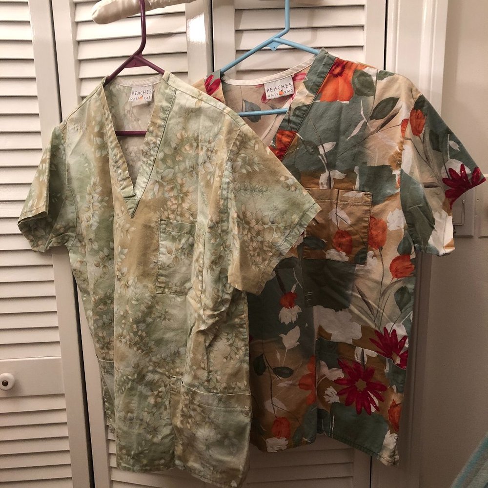 Peaches Uniform 2PC green scrubs, Medium
